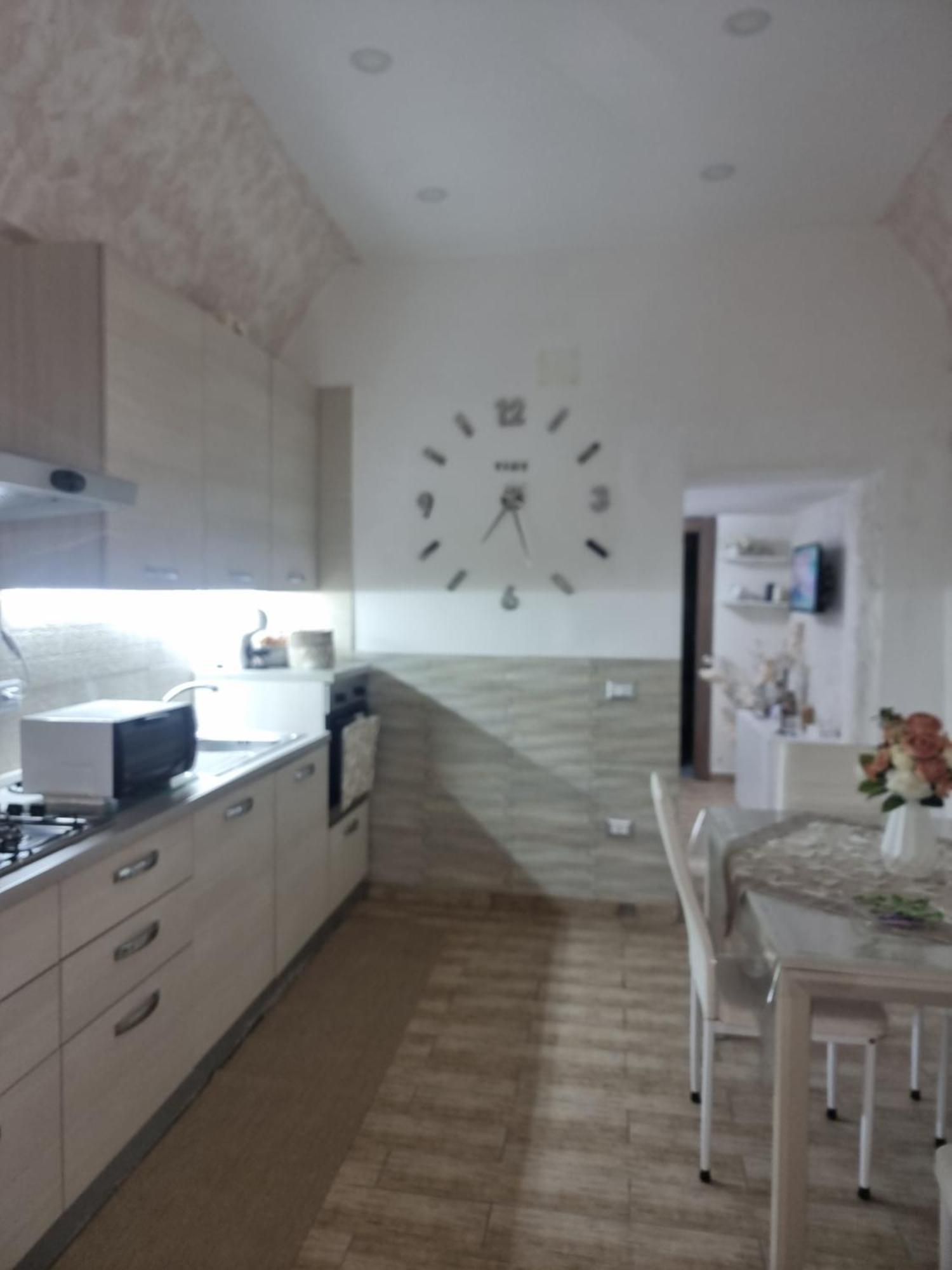 La Casa Di Zia Raf Apartment Naples Luaran gambar